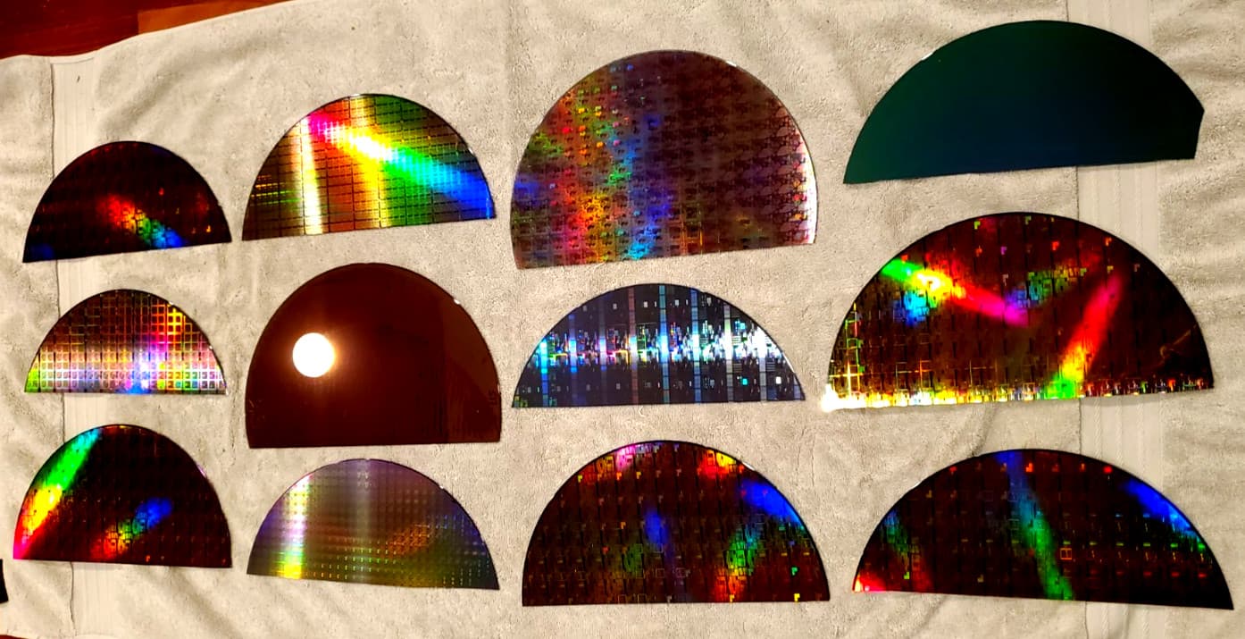 12 PC Lot Half Moon Silicon Semiconductor Lithography 300mm Wafer Slices Lot #DF 4