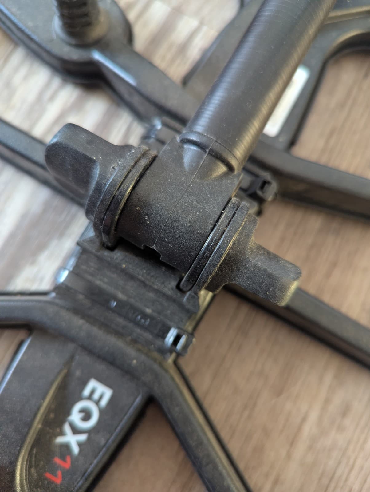 Minelab Equinox 800 Metal Detector 4