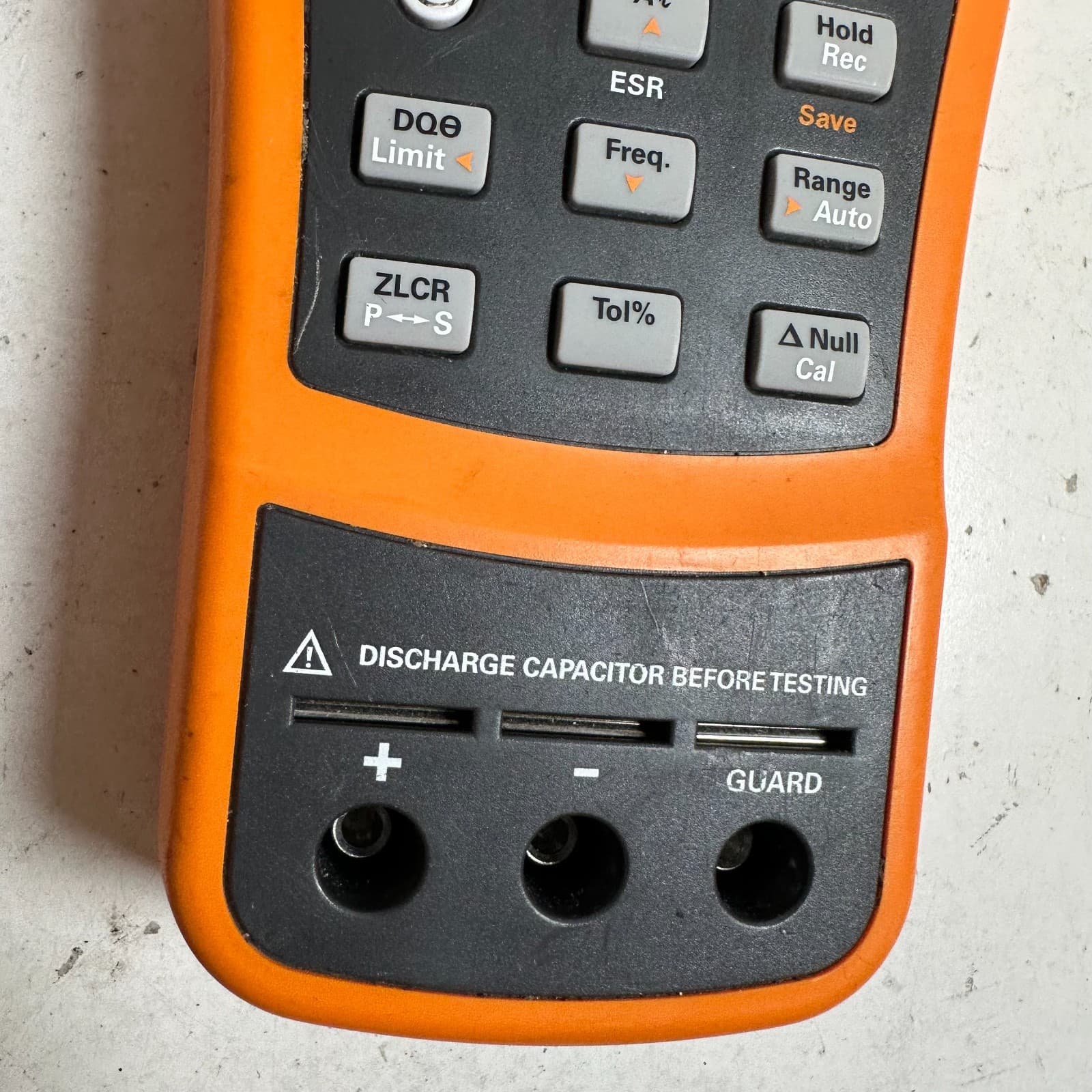 Agilent Technologies U1731C 20000 Counts Dual Display Handheld LCR Meter 2