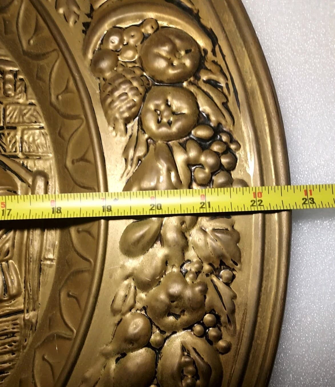 Antique Brass Wall Plate Colonial Style Wall Hanging 6