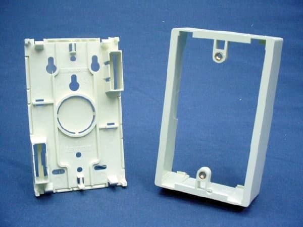 Leviton Quickport Surface Mount Backbox Almond 1.45"-Depth 1-Gang 40851-ABR 4