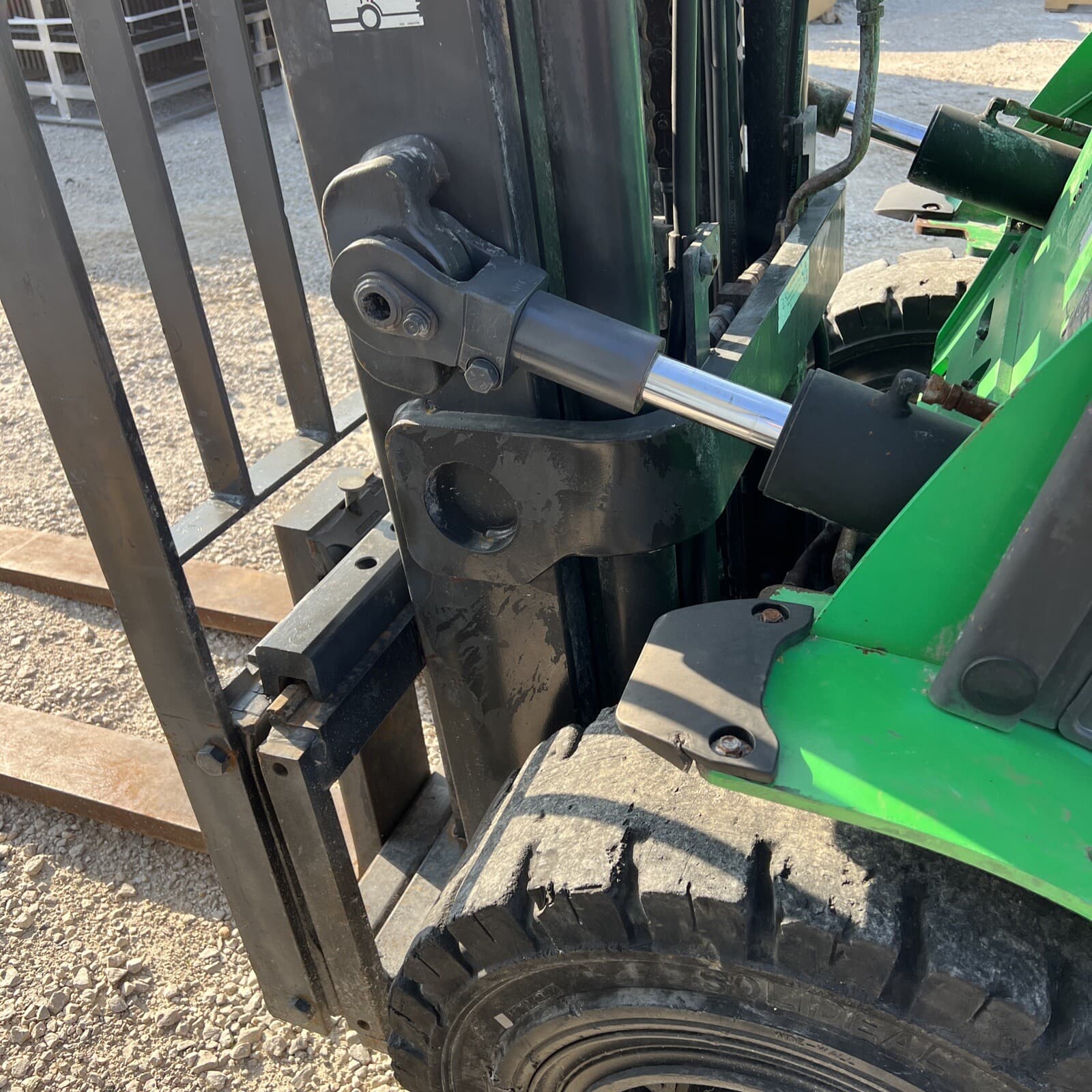 Mitsubishi FD50CN Forklift 10000 Pound Lift Perkins Diesel 4650 Hours 4