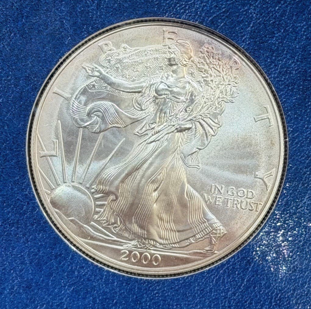 2000 United States Millennium Coinage & Currency Set ** HE295588 3