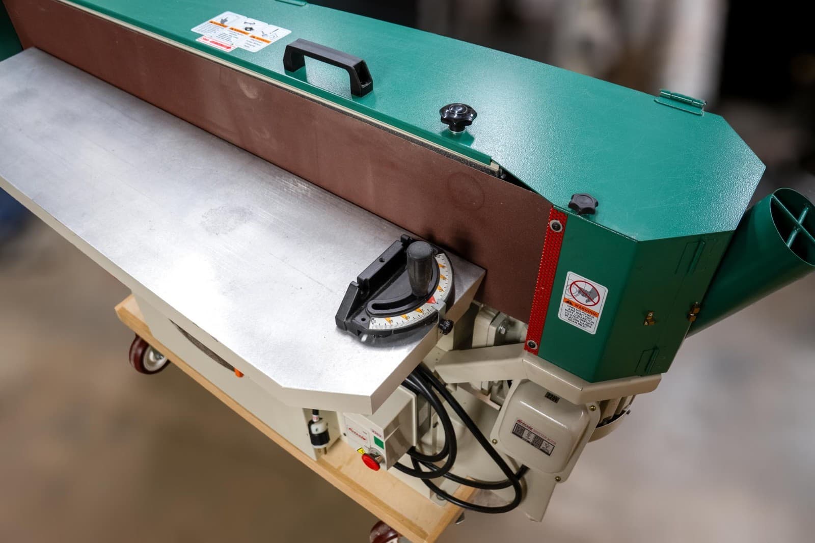 G9984 9" x 138-1/2" Industrial Oscillating Edge Sander - 3HP Single Phase 220V 3