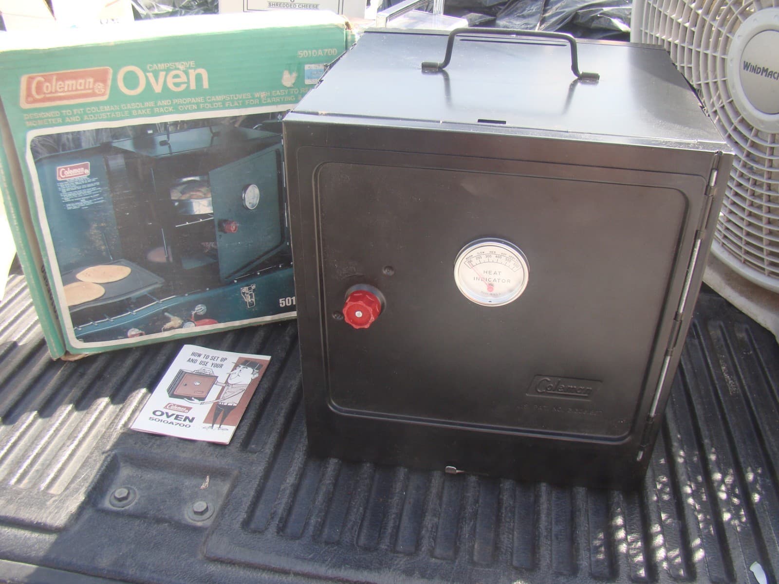 NOS Coleman 5010A700 Folding Camp Oven Stove W/ Original Box NEW Never Used