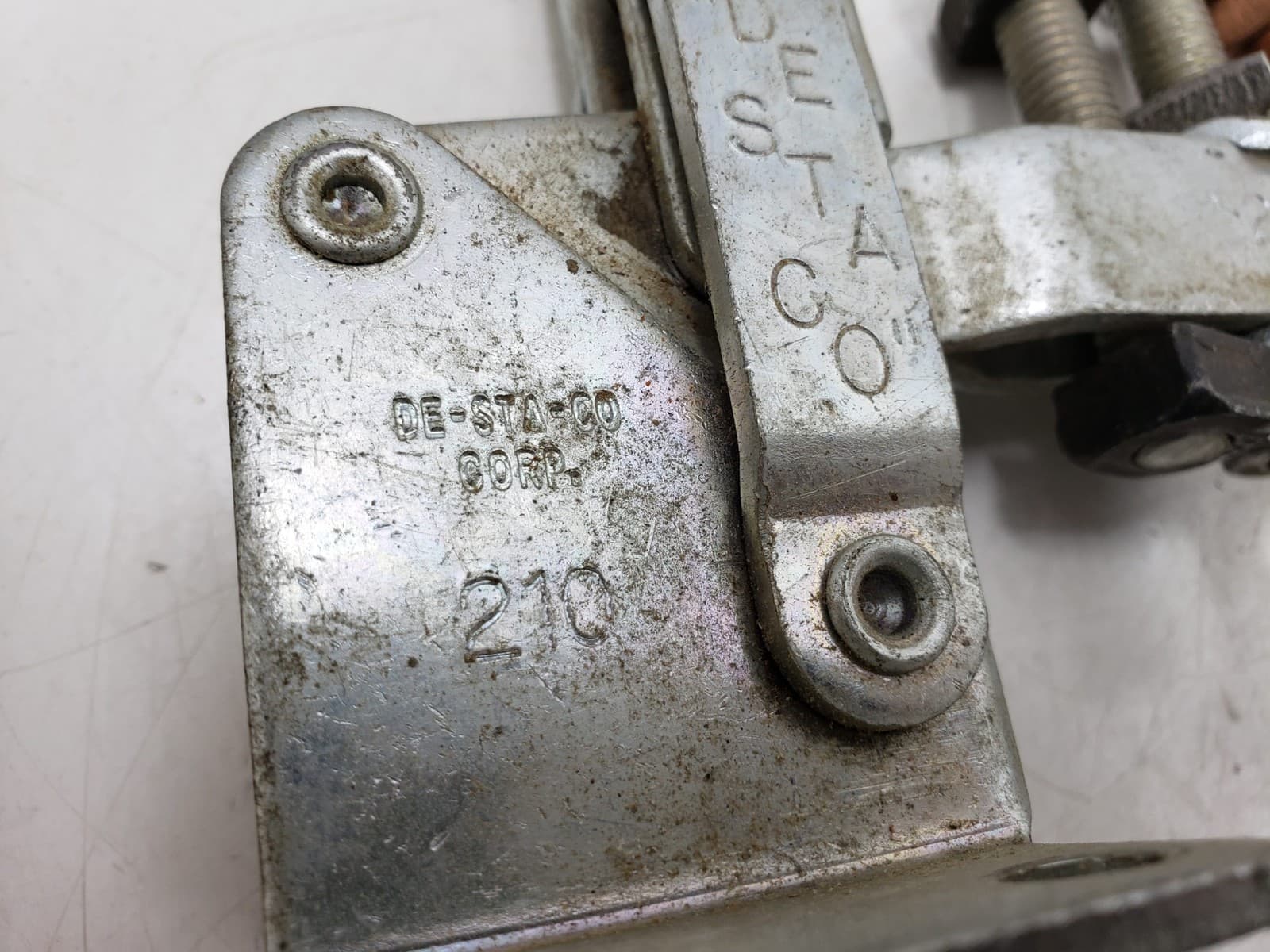 Lot of 2x DE-STA-CO 210 Horizontal Handle Hold Down Action Clamp 4