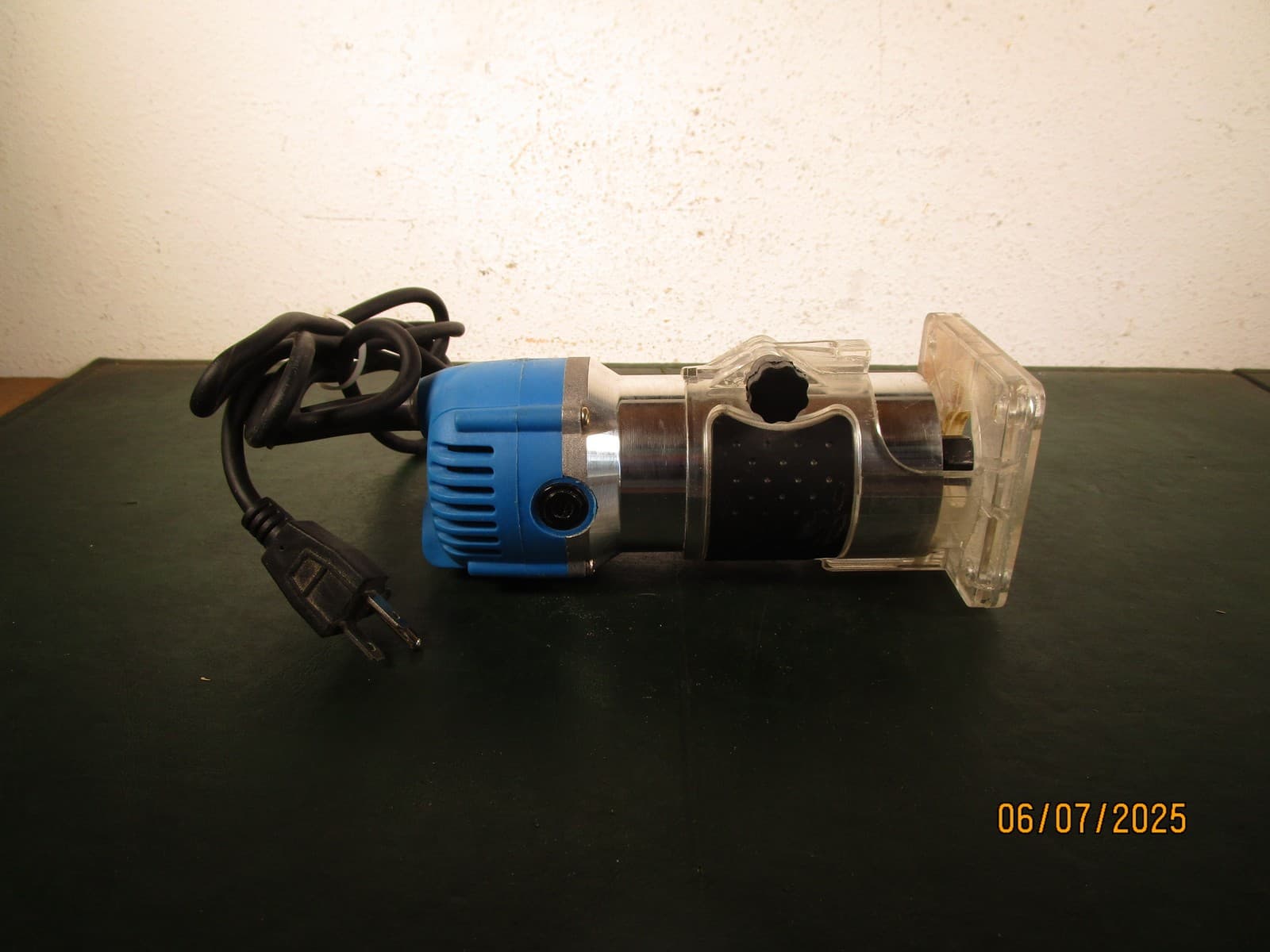 Small Plunge Router 2