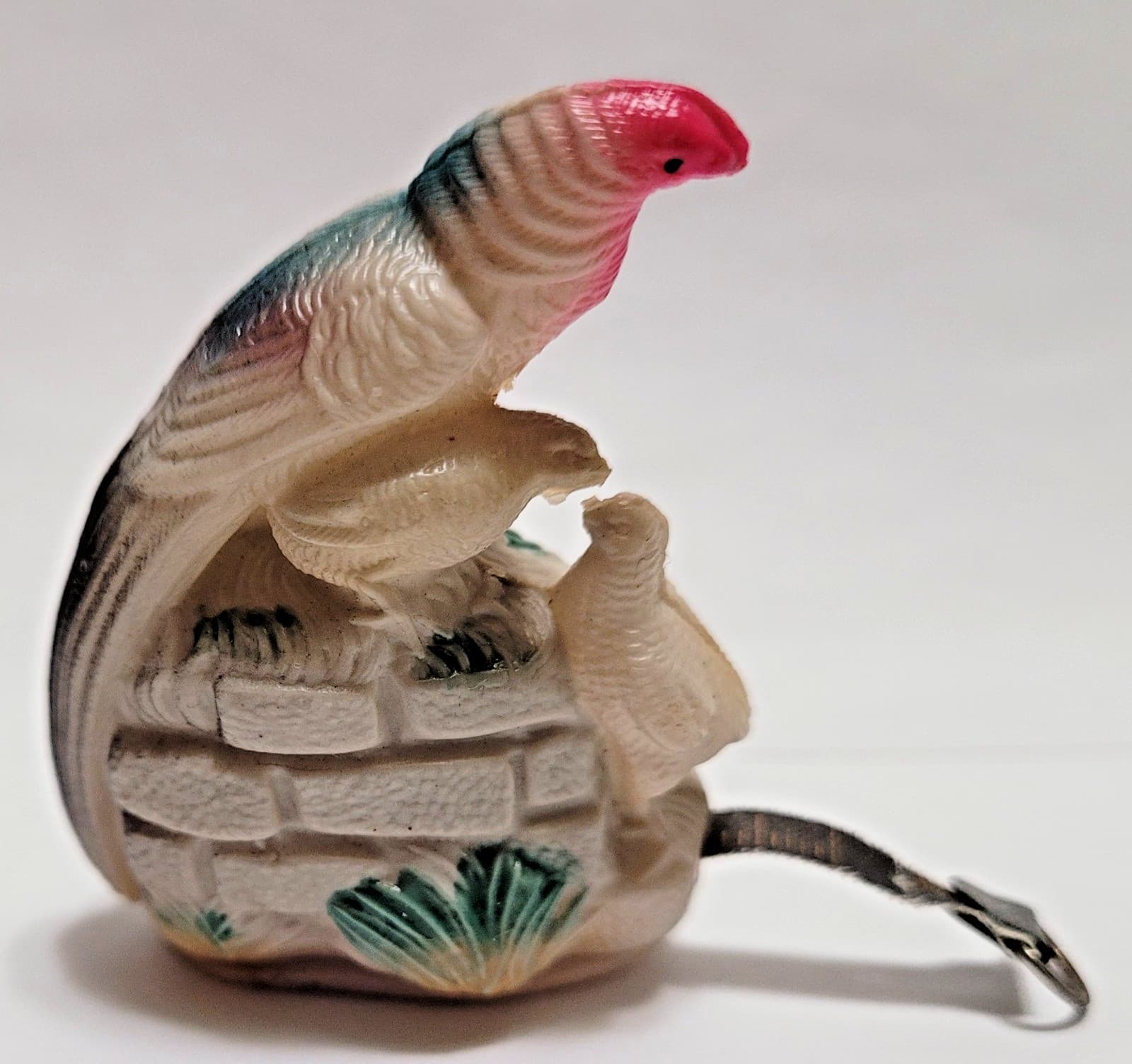 VINTAGE JAPAN CELLULOID TAPE MEASURE PHEASANTS AND CHICKS 2