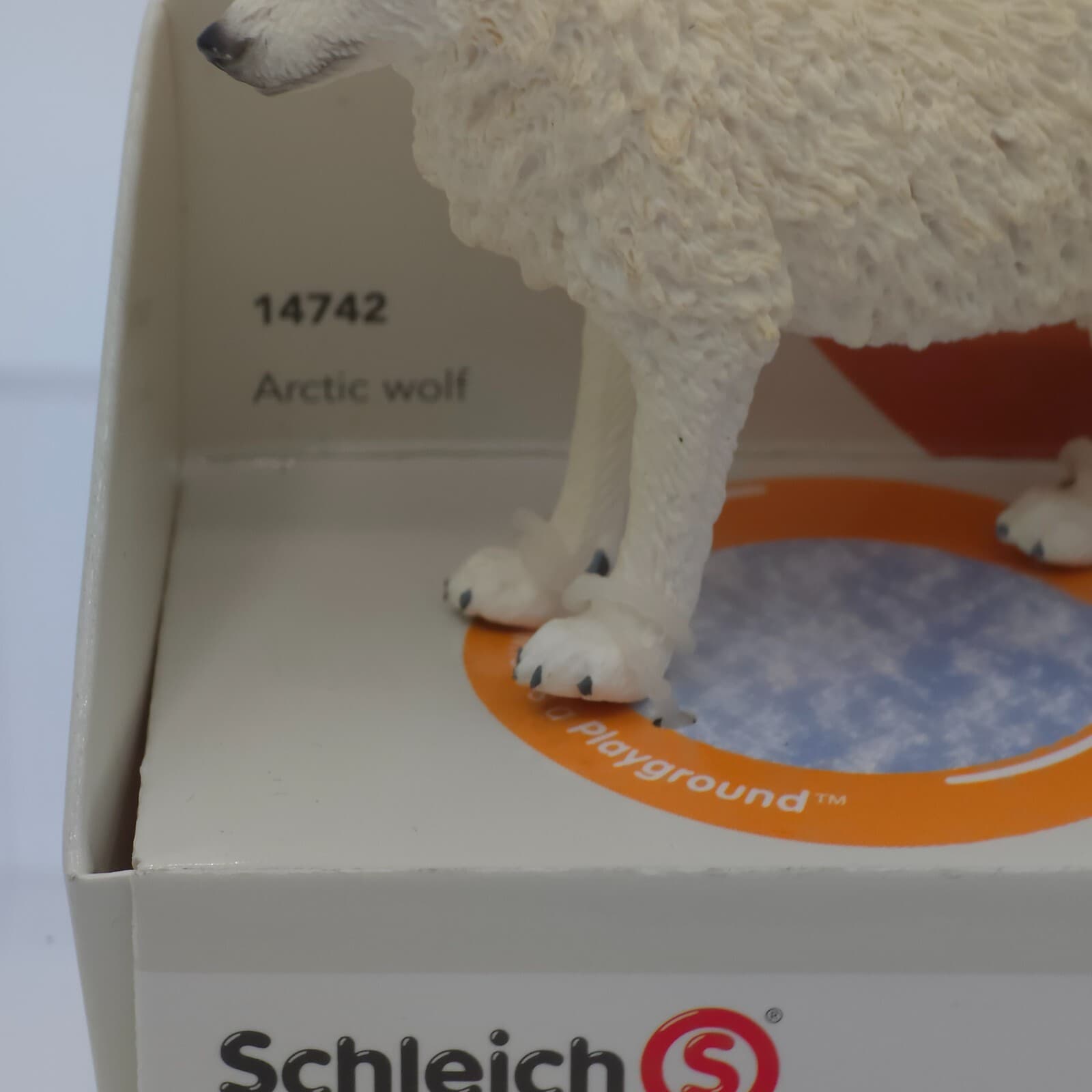 Schleich Arctic Wolf Adult Figure Wildlife 2014 White Wolves 14742 Retired NOS 2