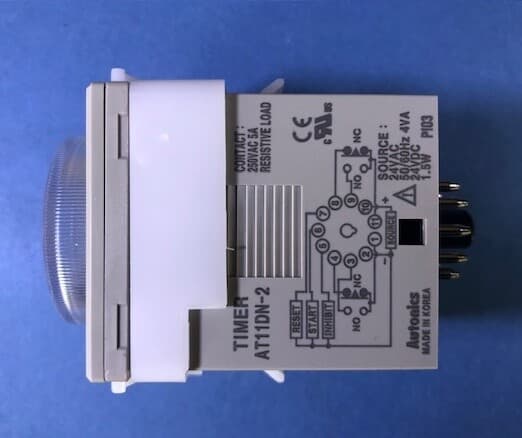 AT11DN-2  Autonics  Analog Timer 24VAC/VDC  With Socket Base 11pin 3