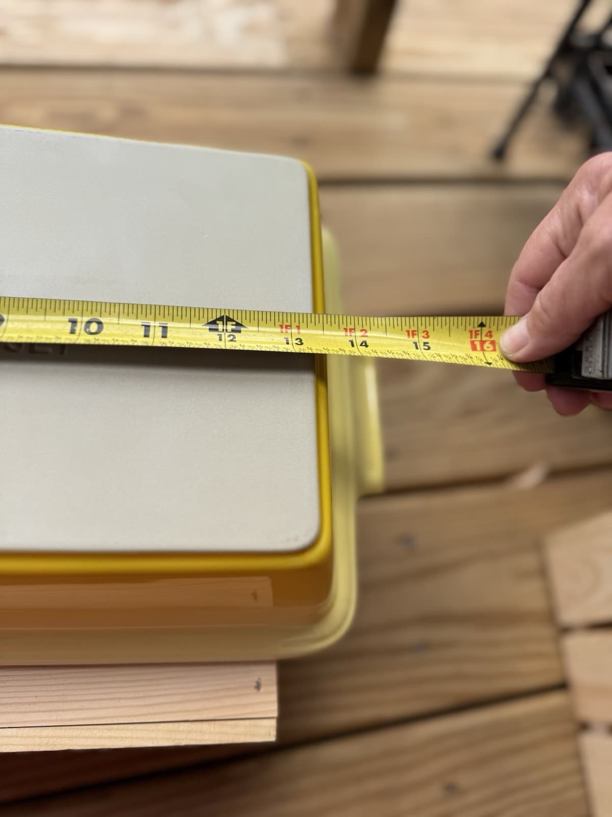 Le Creuset Heritage Rect New In Box Lidded Casserole Dish 4 quart  Soleil Yellow 5