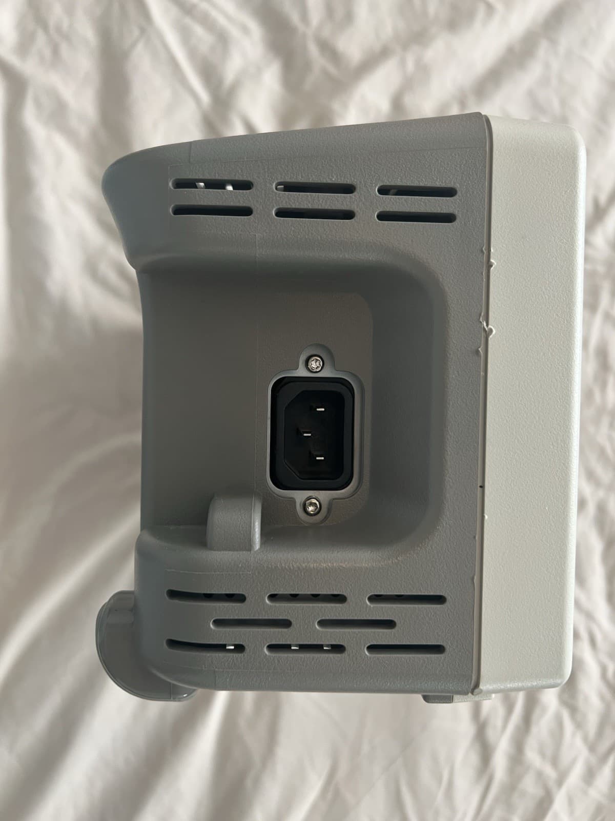 RIGOL DS1052E Oscilloscope 2 Channel 50 MHz With USB - White 4