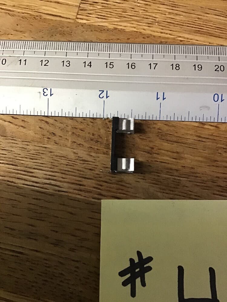 (1)  5mm x 20mm Circuit Board Fuseholder, Fuse Holders Thru Hole Solder, PCB 2