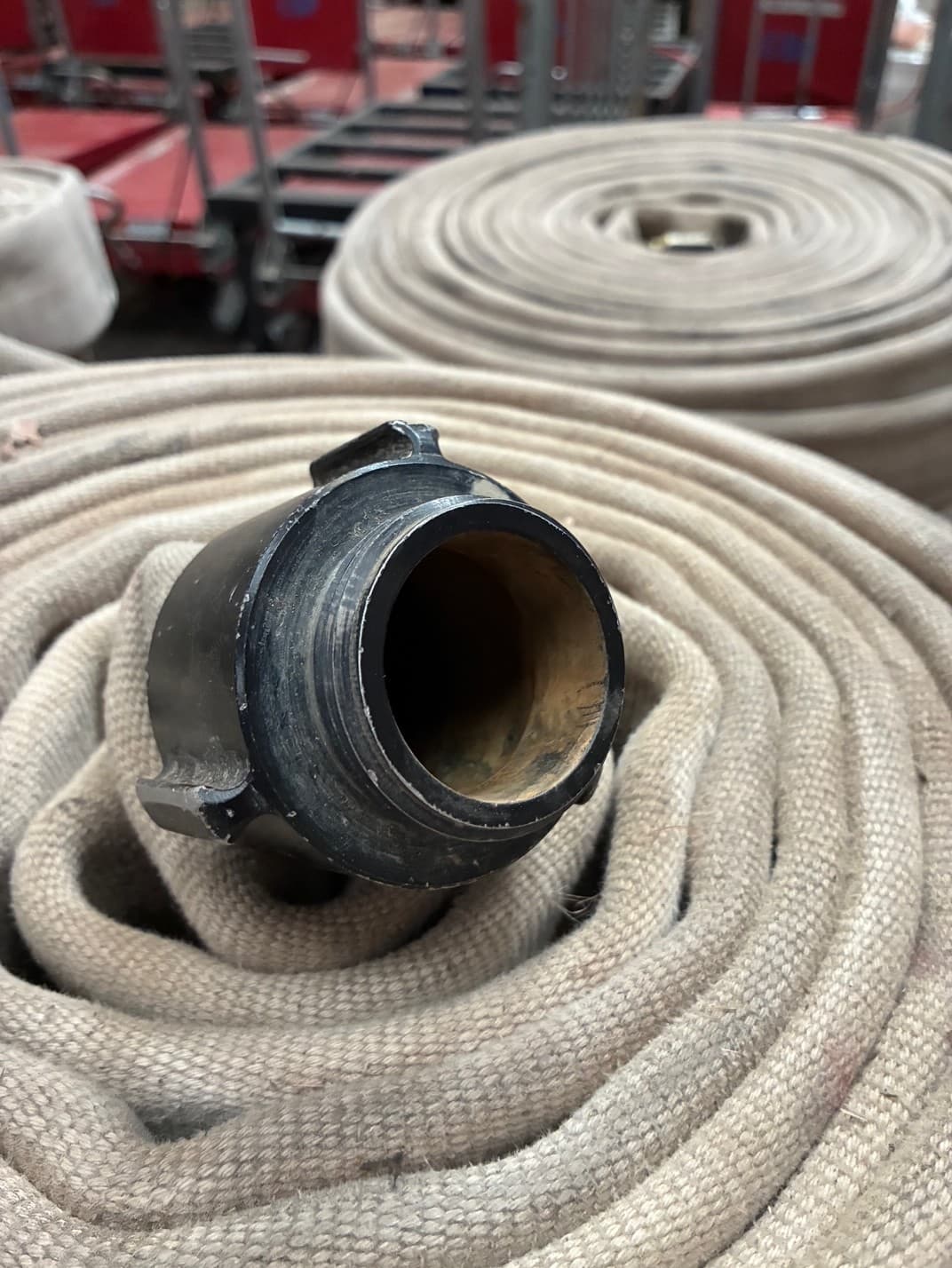 Fire Hose - 1-1/2" x 50' w/ 2 Couplings 3