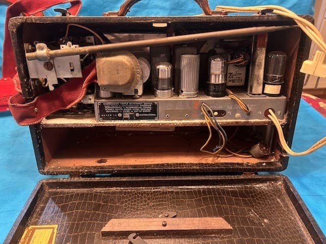 VINTAGE WORLD WAR 2 ZENITH OLD ANTIQUE ARMY BOMBER TRANSOCEANIC RADIO Model 7G60 5