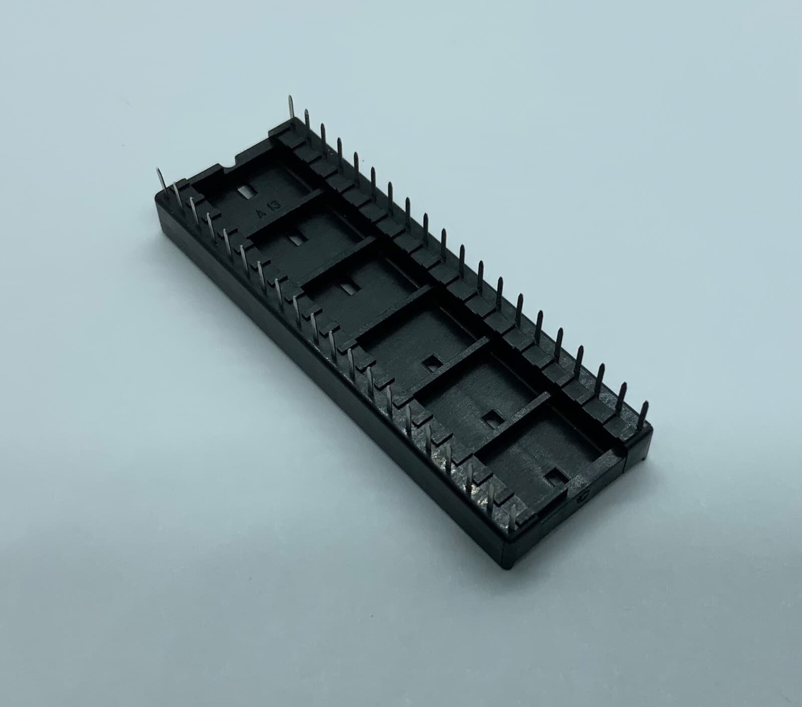 3x Lot AMP DIP Socket 40 Pin Position Closed Frame Through Hole 2-640379-4 4