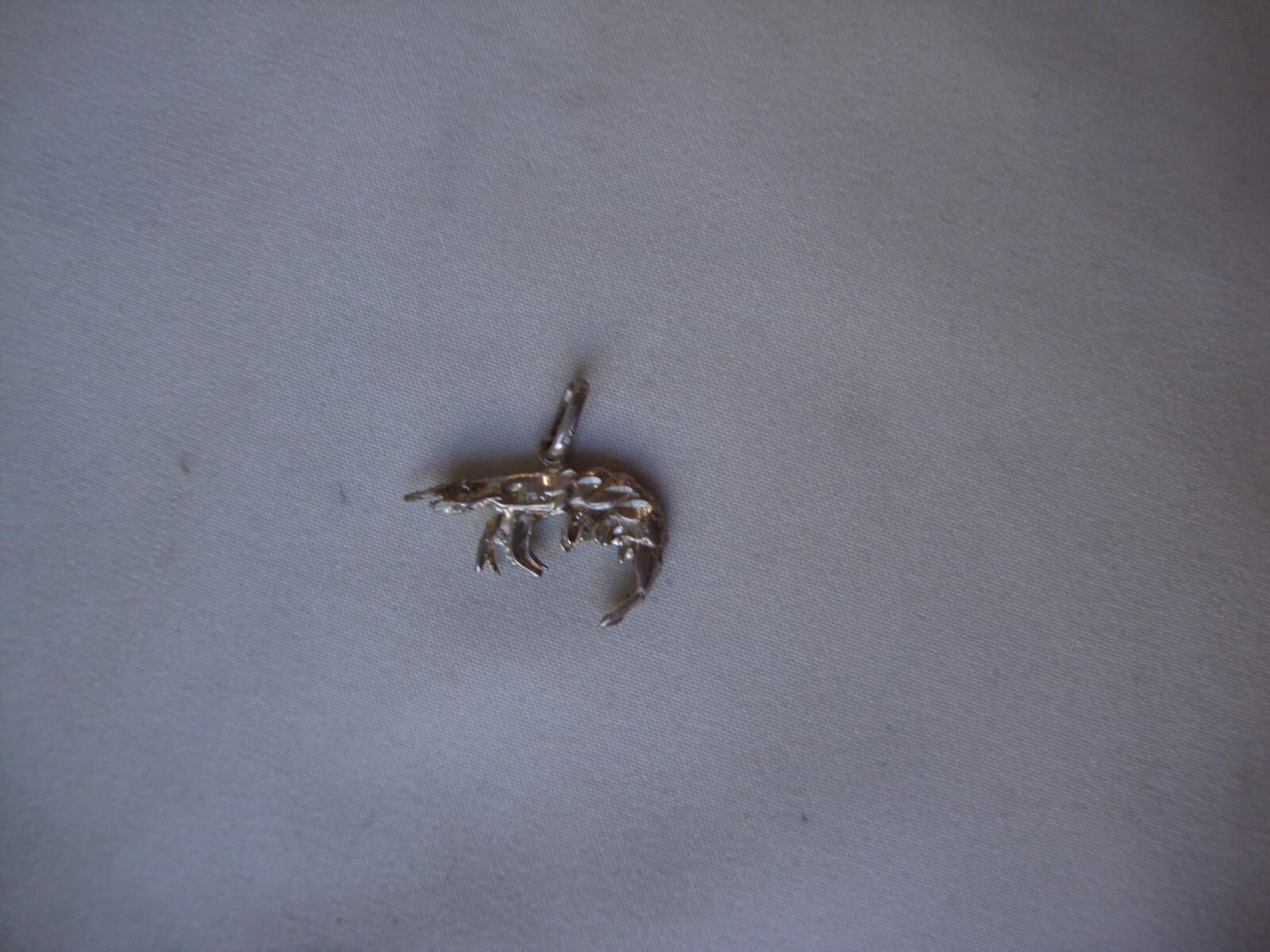 VINTAGE 2-SIDED 3D SHRIMP W/ DIAMOND CUTS STERLING SILVER STAMP 925 PENDANT 6