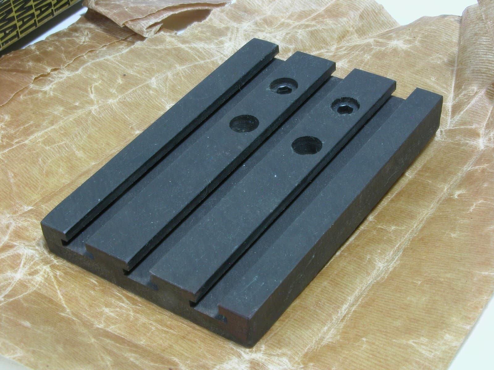 Unimat DB / SL Lathe Mill Table With 2 Clamps, New 3