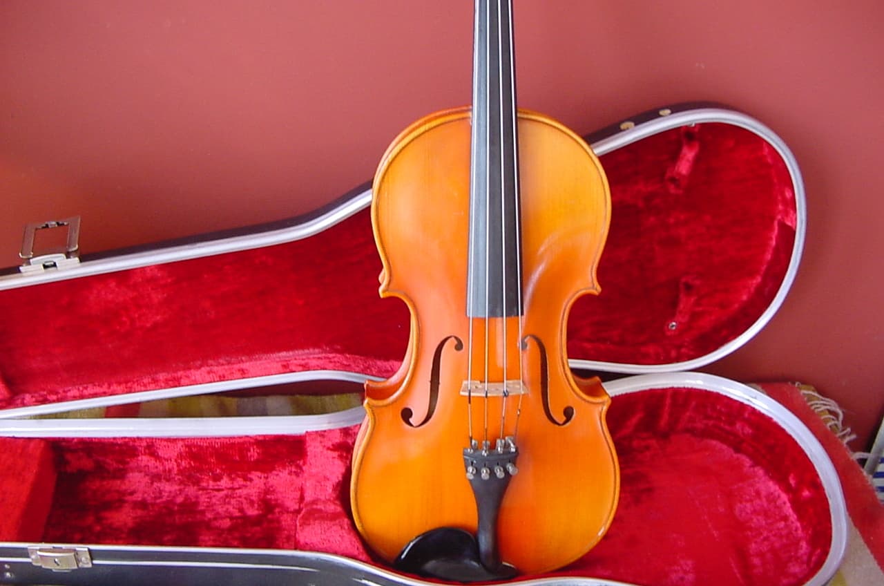 VINTAGE  VIOLA 15 1/2" NICE CONDITION 4