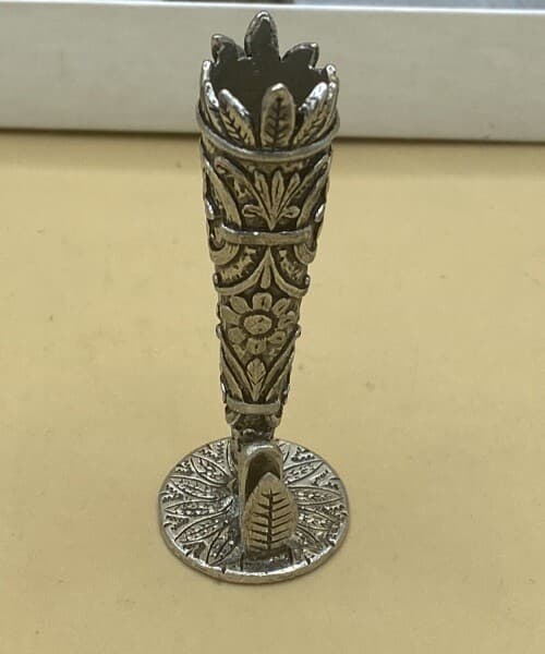 Vtg Set 6 A E Williams Victorian Ornate Pewter Bud Vases Place Card Holders IOB 2