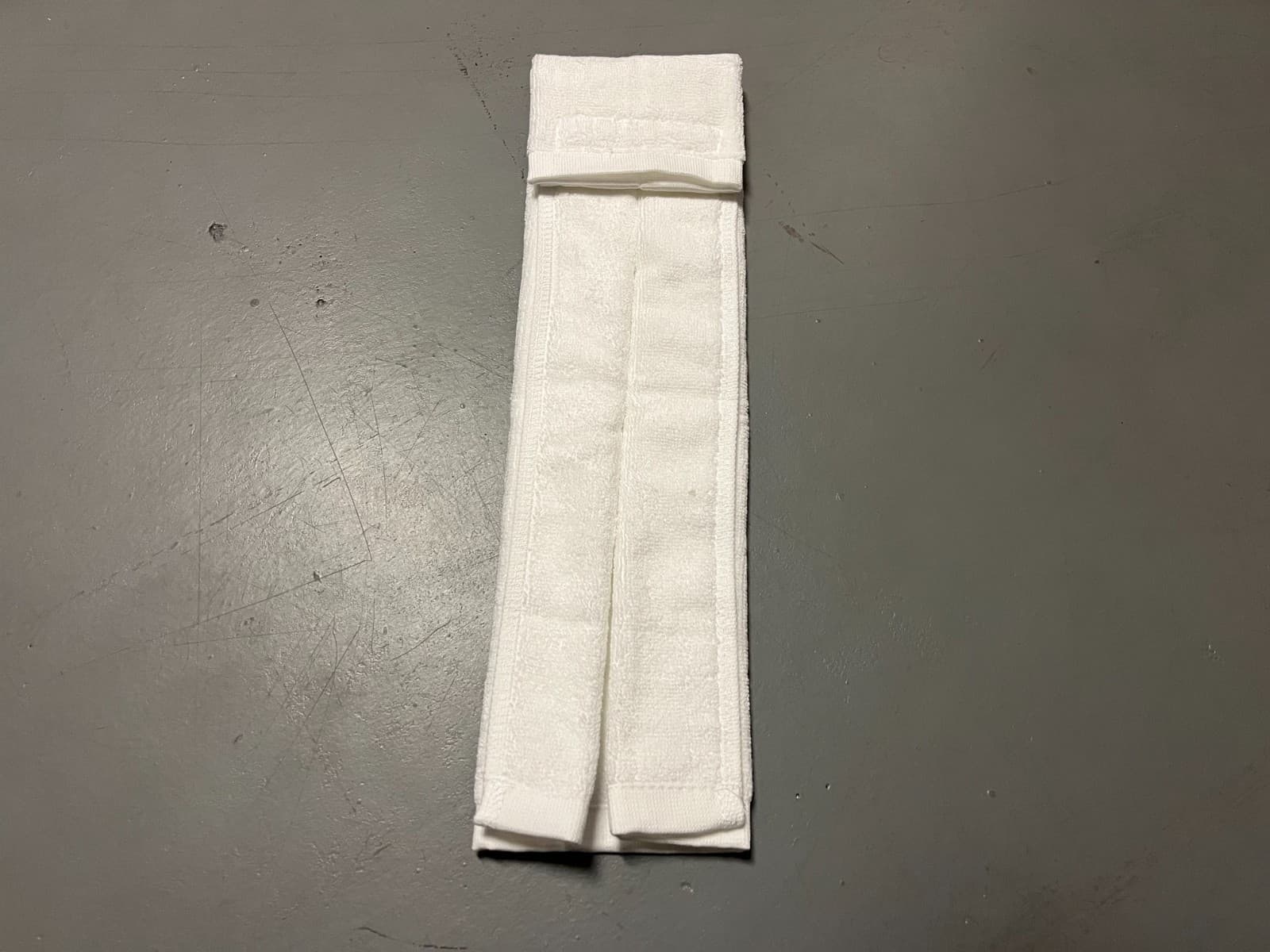 Tennessee Volunteers Team Issued White Player Exclusive Game Towel Football QB 3