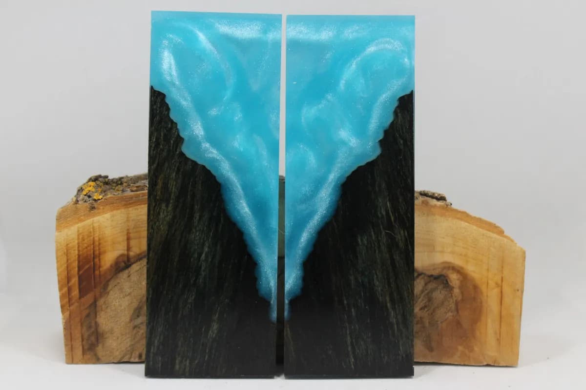 HYBRID STABILIZED DYED MAPLE LIGHT BLUE COMPOSITE KNIFE HANDLE MATERIAL (8017)