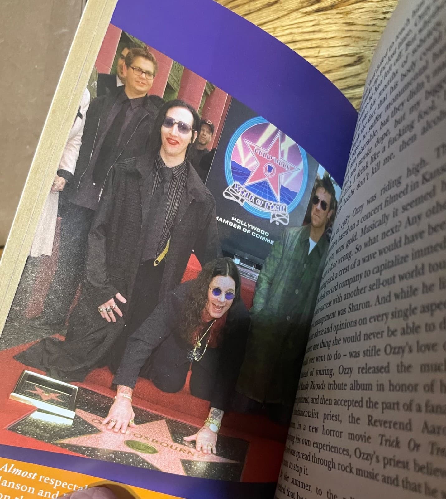 Ozzy Osbourne/ Autograph/ paperback book/ biography/ signed/ Black Sabbath 4