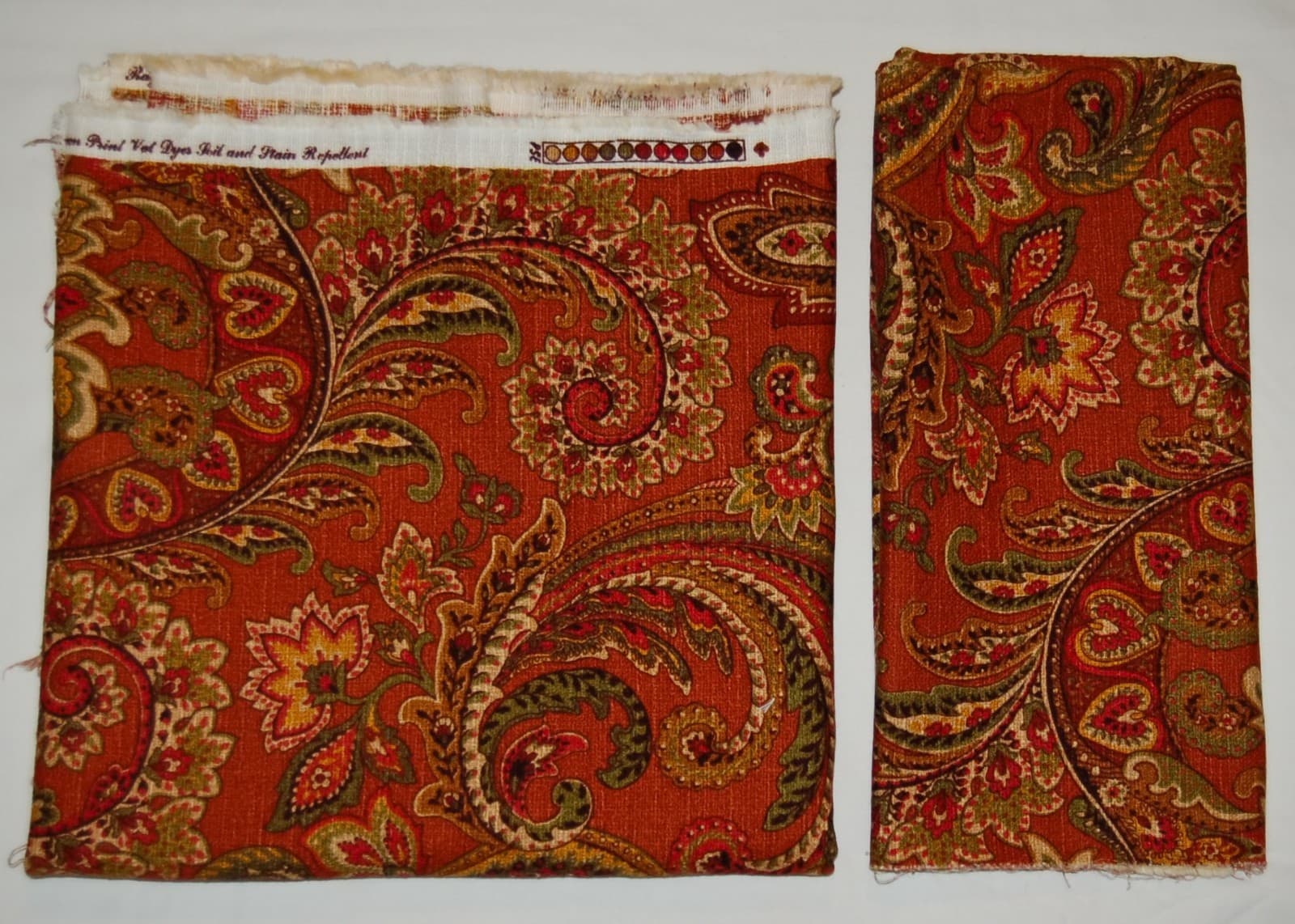 VINTAGE RETRO Fabric Raymond Waites Paisley 49"X54" 27"x40" 2 cuts Made in USA