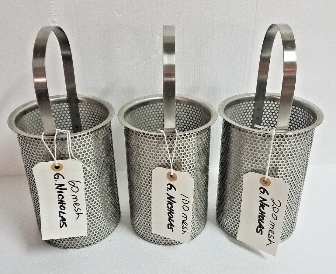 1) Eaton 53BTX Strainer Basket 60 Mesh or 200 Mesh (4) available (100 Mesh sold) 2