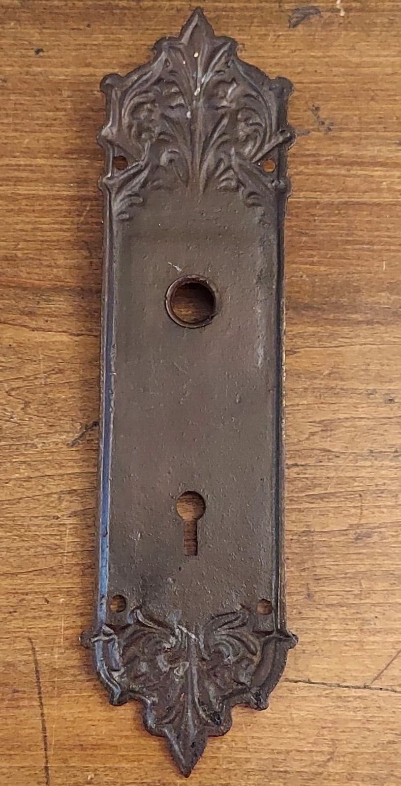 Vintage HEAVY Ornate Cast Iron Door Knob Back Plate 8.5” Antique 4