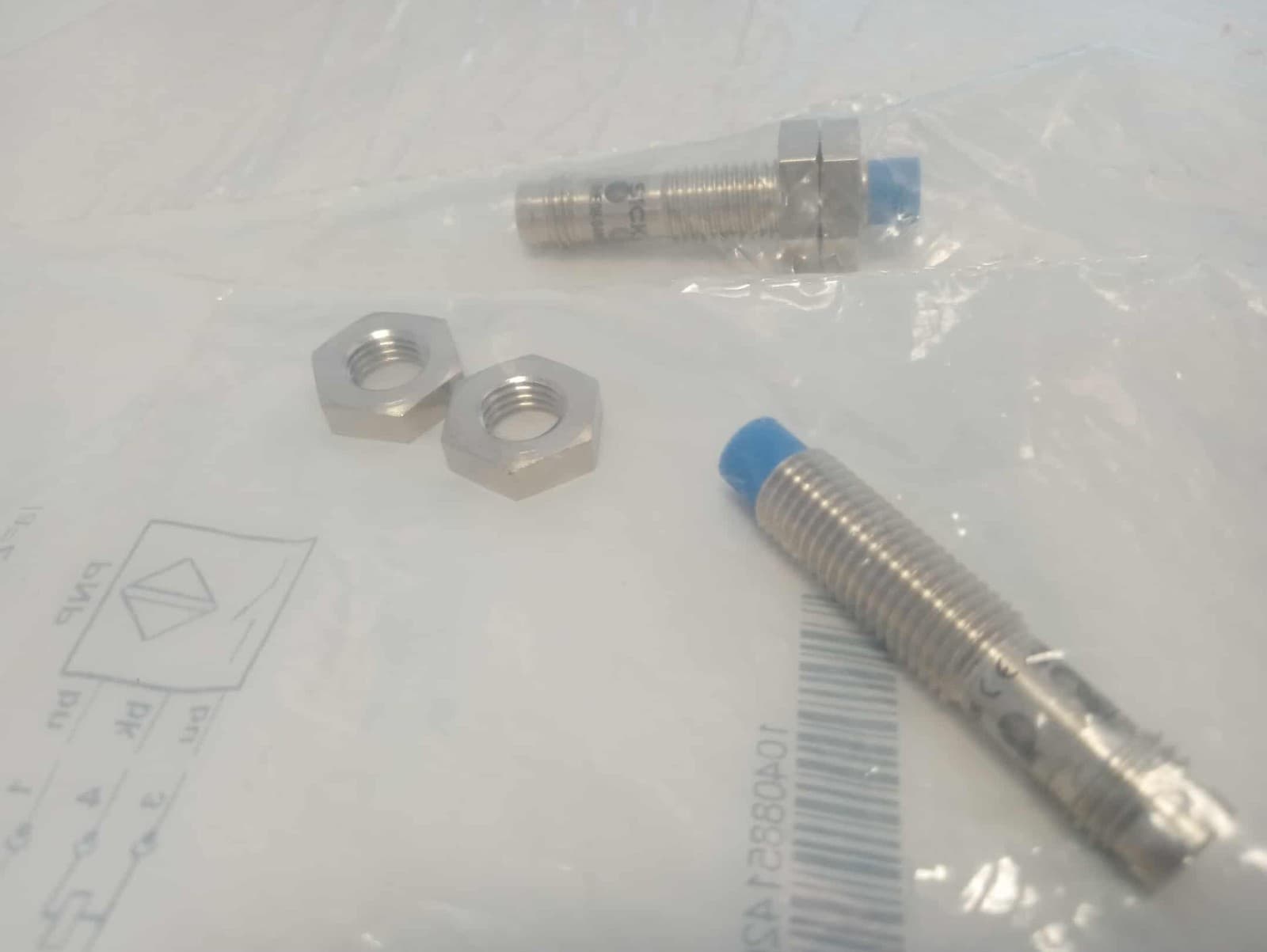 SICK  1040885 Inductive proximity sensors: IME,IME08-04NPSZT0K,Metric,Dia-	Ø 8 m 2