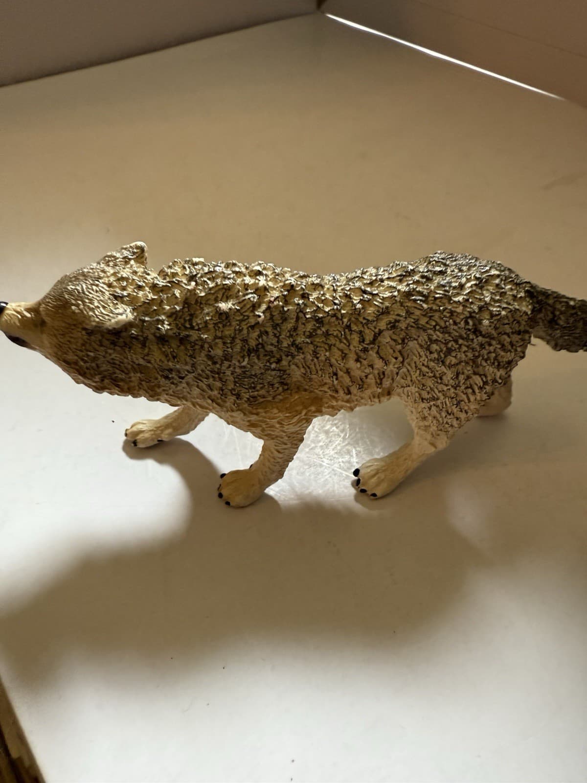 Schleich SNARLING WOLF Adult Wildlife Figure 2014 Wolves Nature Forest 4