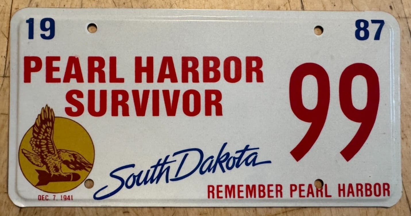 SOUTH DAKOTA PEARL HARBOR SURVIVOR LICENSE PLATE " 99 " SD PHS LOW NUMBER