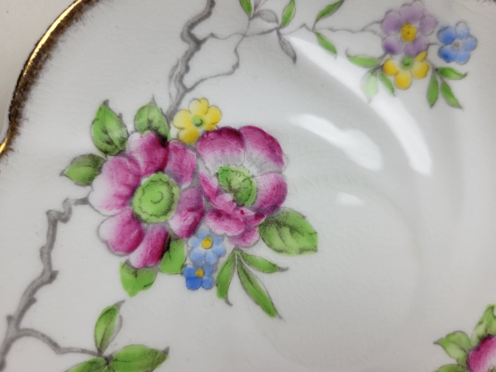 Vintage Salisbury Crown China Floral Teacup & Saucer Gold Rim Swirl England 1917 3