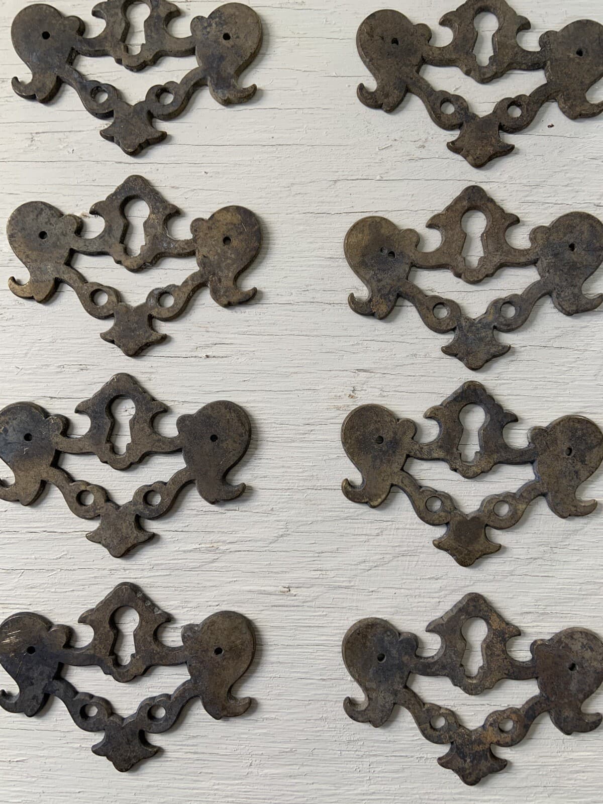 Group Of 10 Vintage Bat Wing Escutcheons Keyhole Covers ~  Likely Solid Brass 3