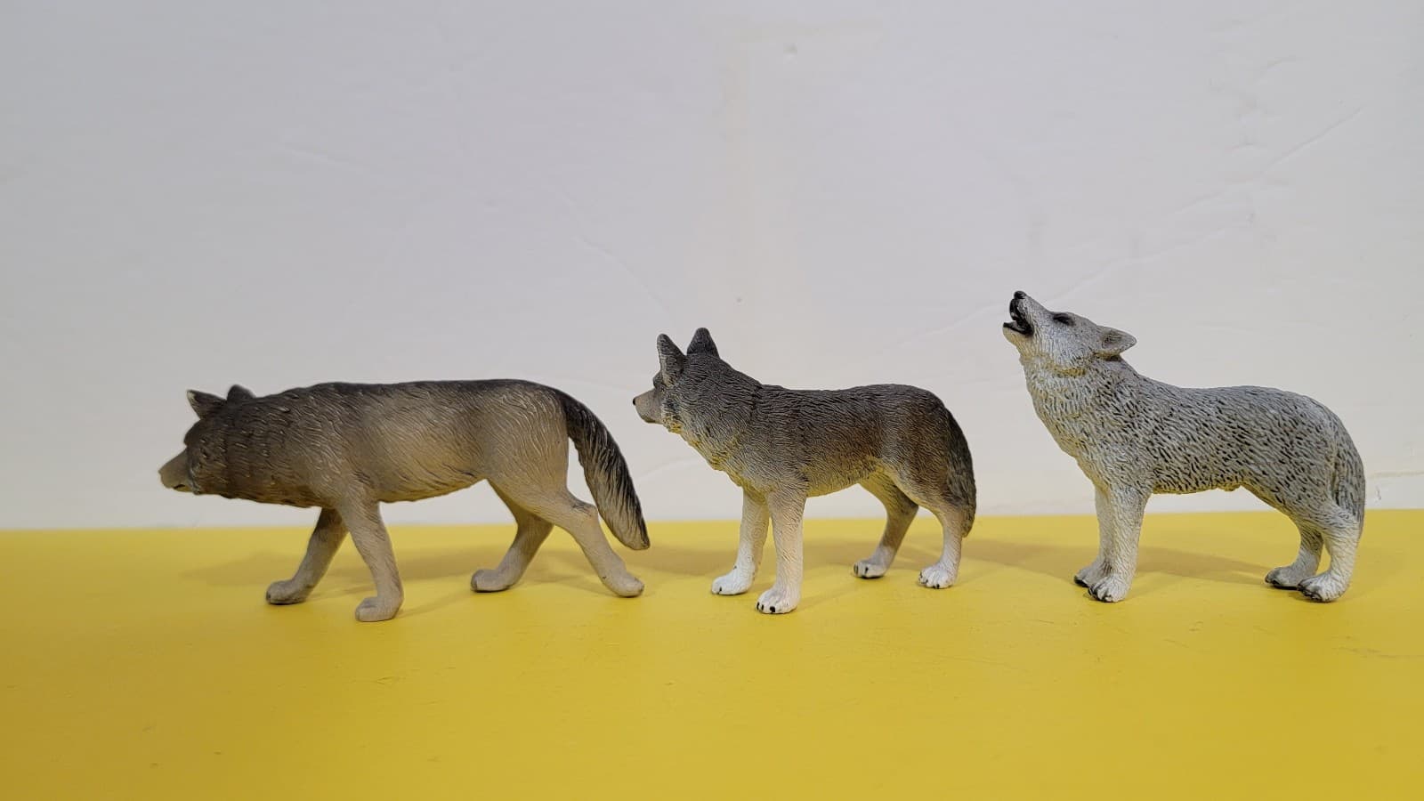 Schleich Mojo 3 Timber Gray Wolves Wolf Adult Wild North American Animal Figures 3