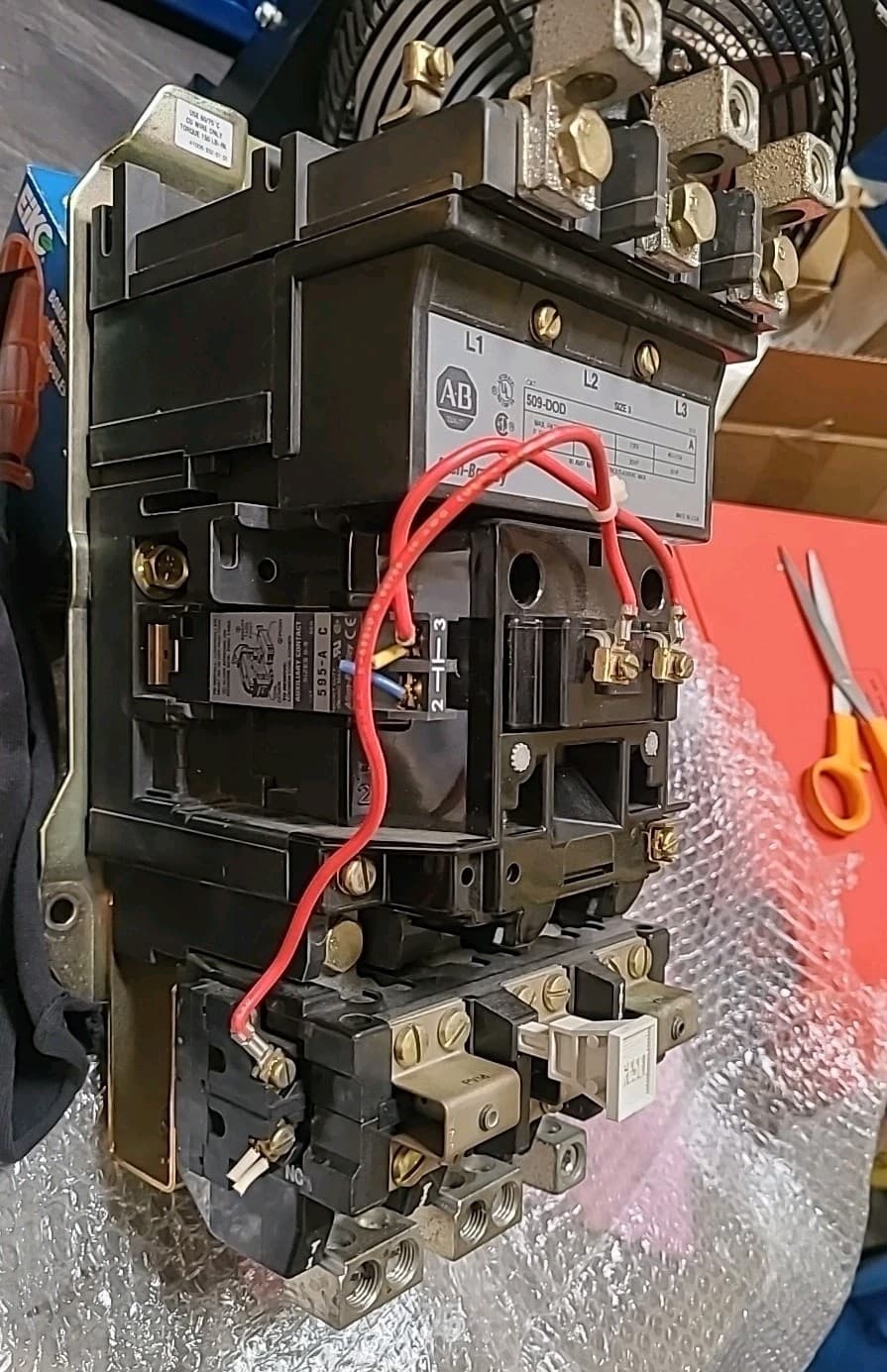 AB Allen Bradley 509-DOD Size 3 Motor Starter 120V Coil 90A 50 HP Ser A 509-D0D 3