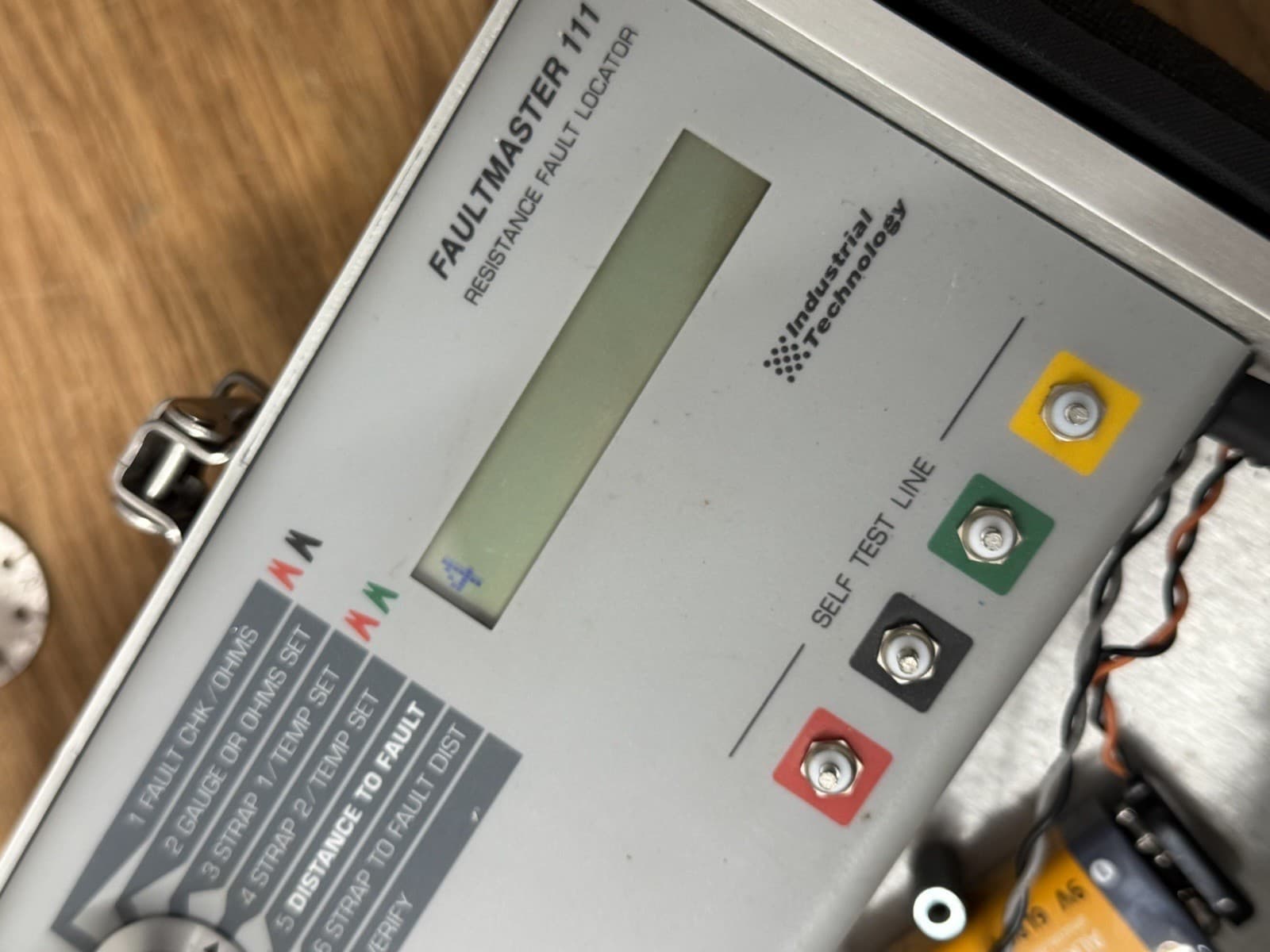 Industrial Tech FAULTMASTER 111 Resistance Fault Locater Fault Master w/Case 6