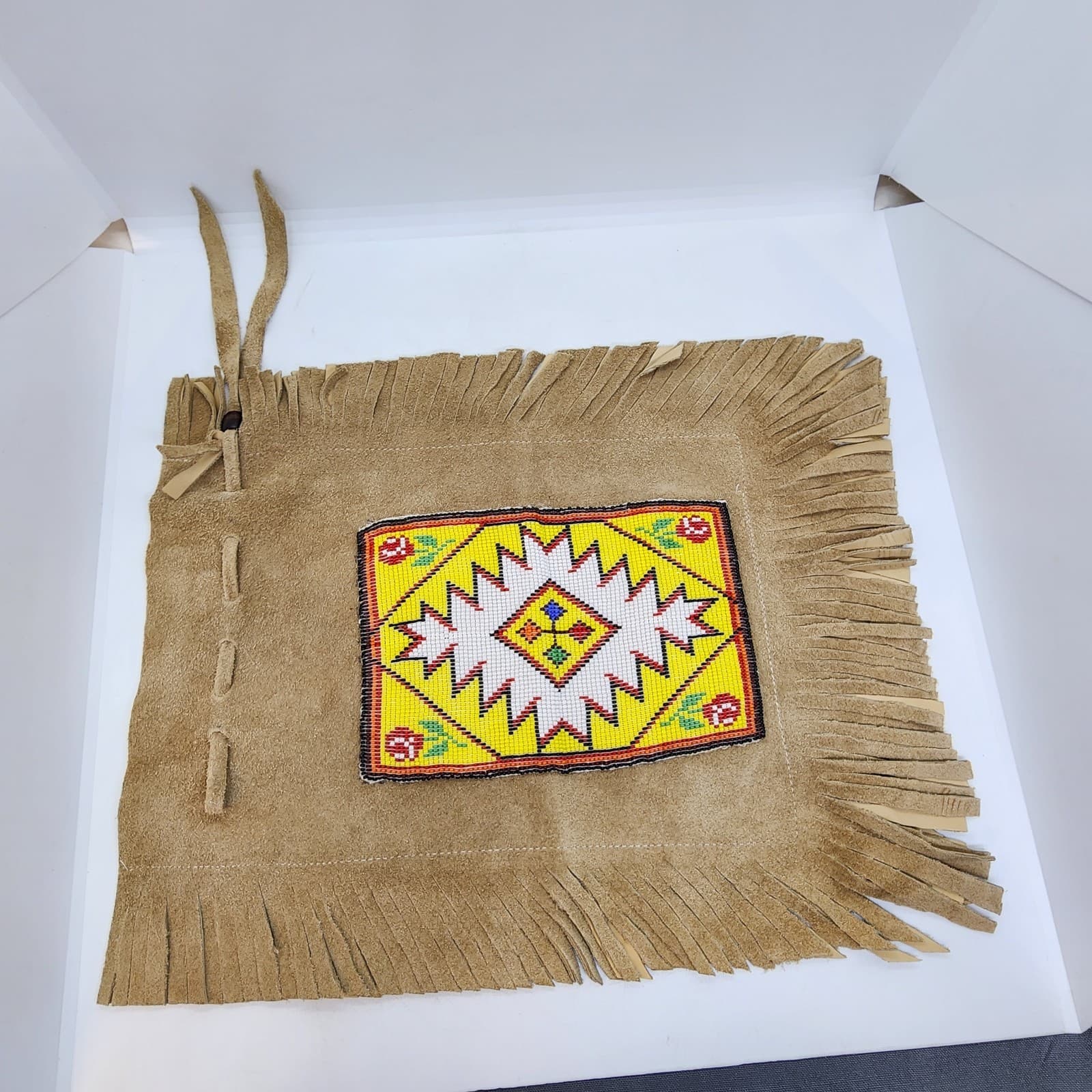 3 Native American Leather Beaded Bags / Pouches Handmade by Oneida Member 2