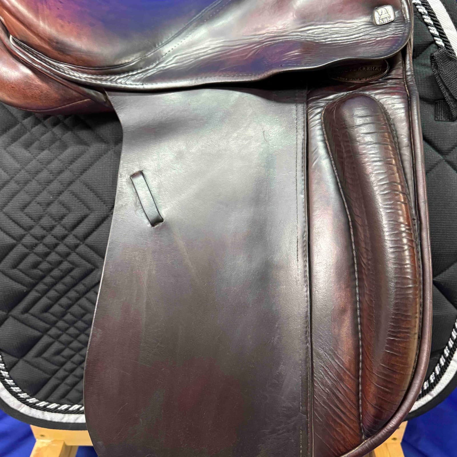 Marcus Krehan Dressage Saddle (Used) 5