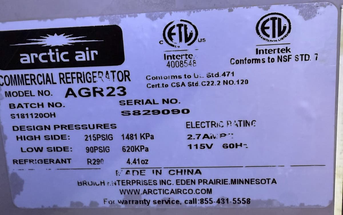 Arctic Air AGR23 1 Solid Door Bottom Mount Reach-In Refrigerator | 23 cu. ft. 5