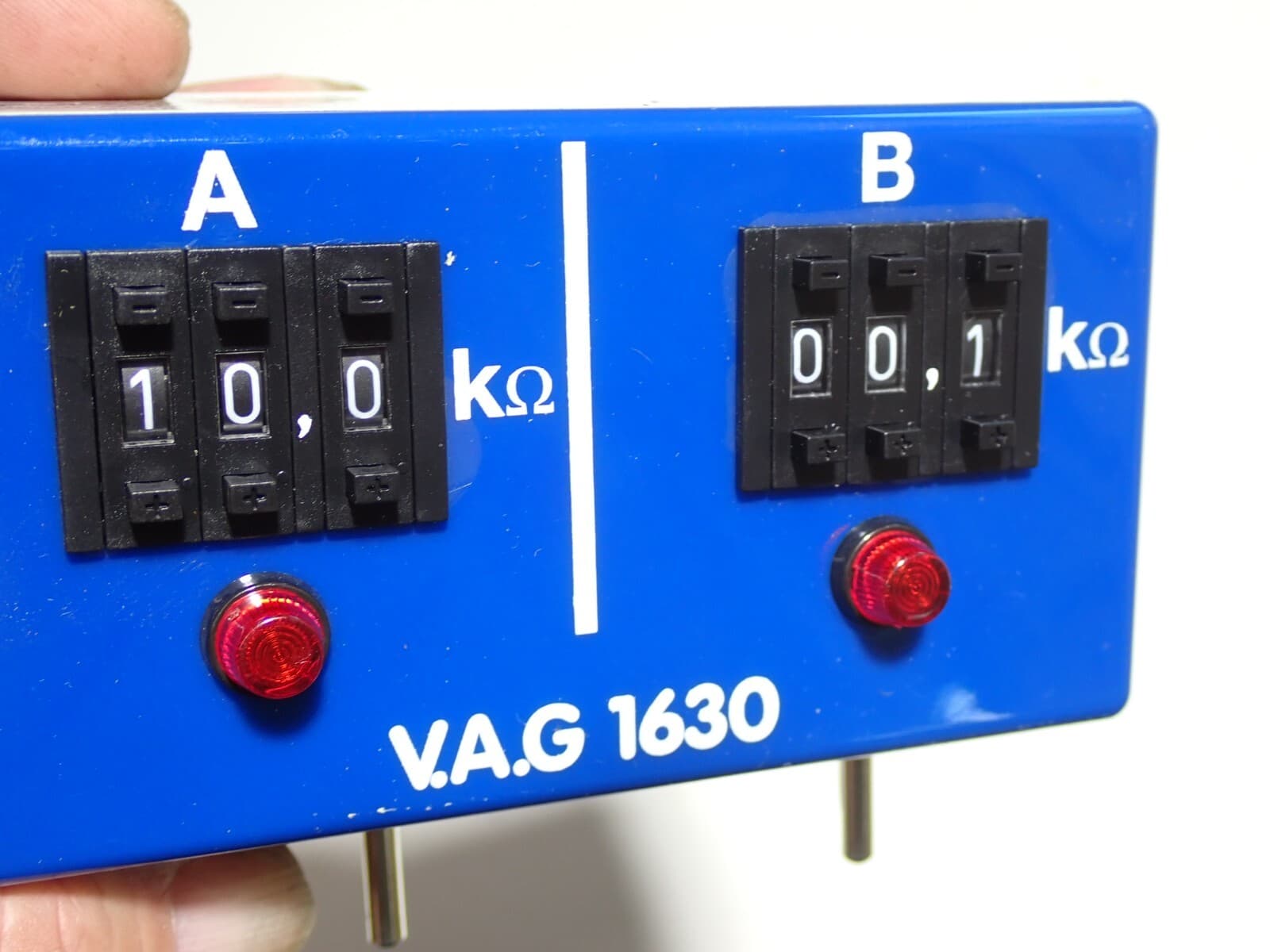 VW Digital potentiometer V.A.G. 1630 NEW 4