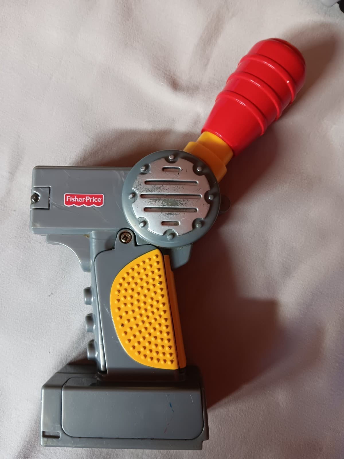 Fisher Price GeoTrax, GEO TRAX 2005 Mattel Train Engine Remote & Cars Works 2