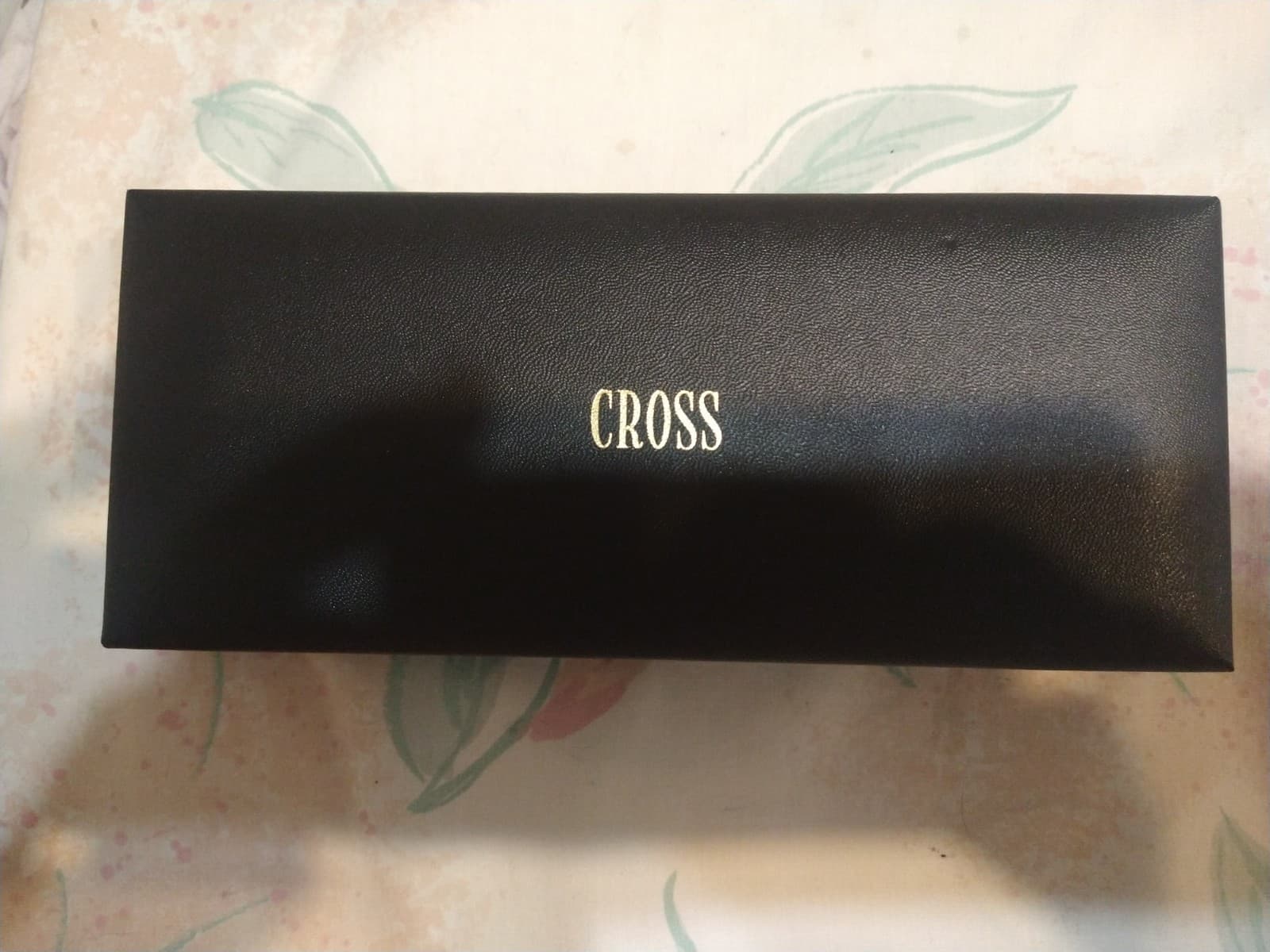 Cross Signature Gold Filled Fountain Pen with Medium 18k Gold Nib  3