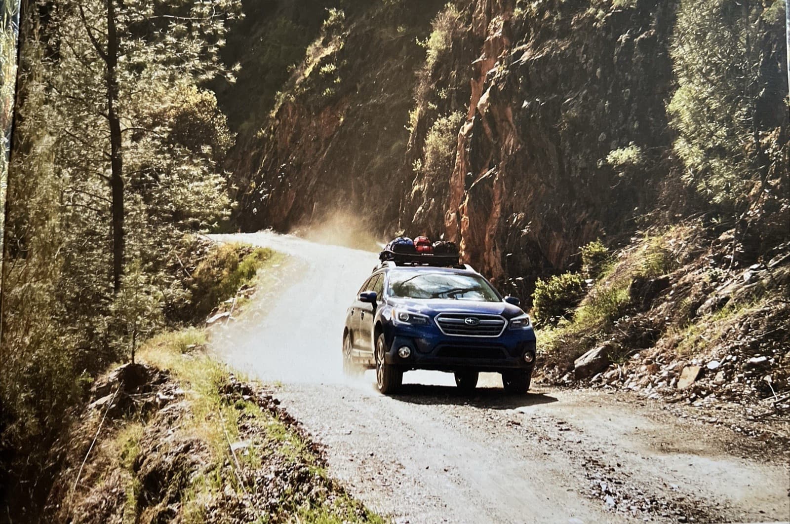 2018 Subaru OUTBACK Accessories  OEM Brochure  FULLY ILLUSTRATED!! 4