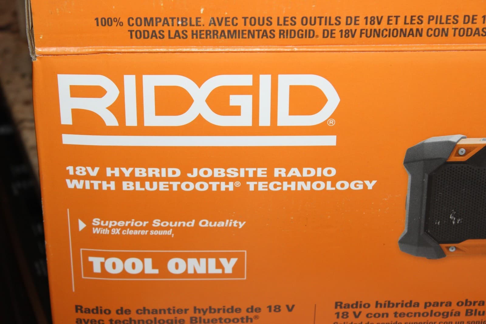 NEW RIDGID R84089B 18V Hybrid Jobsite Radio with Bluetooth Technology - Black 3