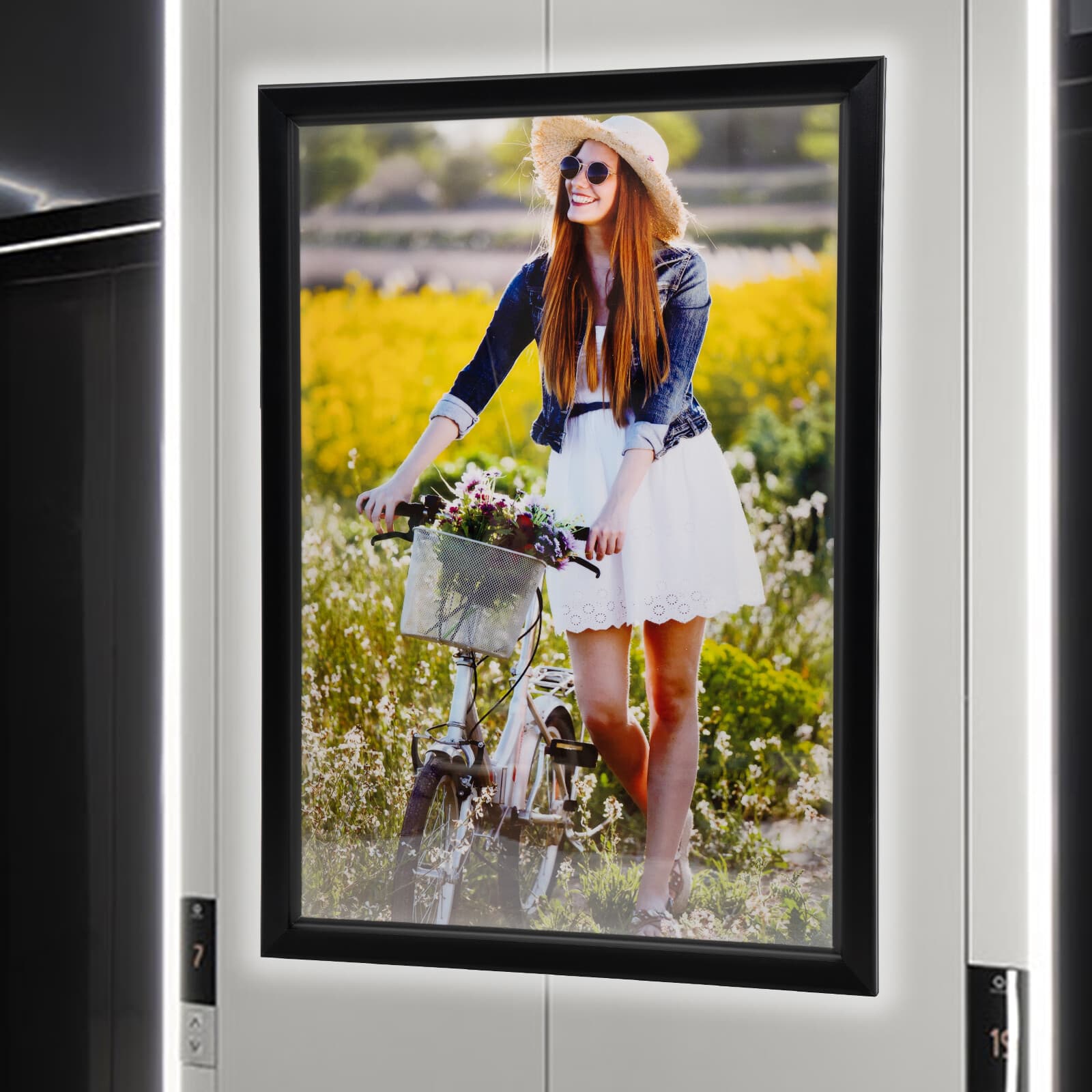 27x40'' LED Poster Movie Frame Backlit Light Box Advertising Sign Display 40*27"