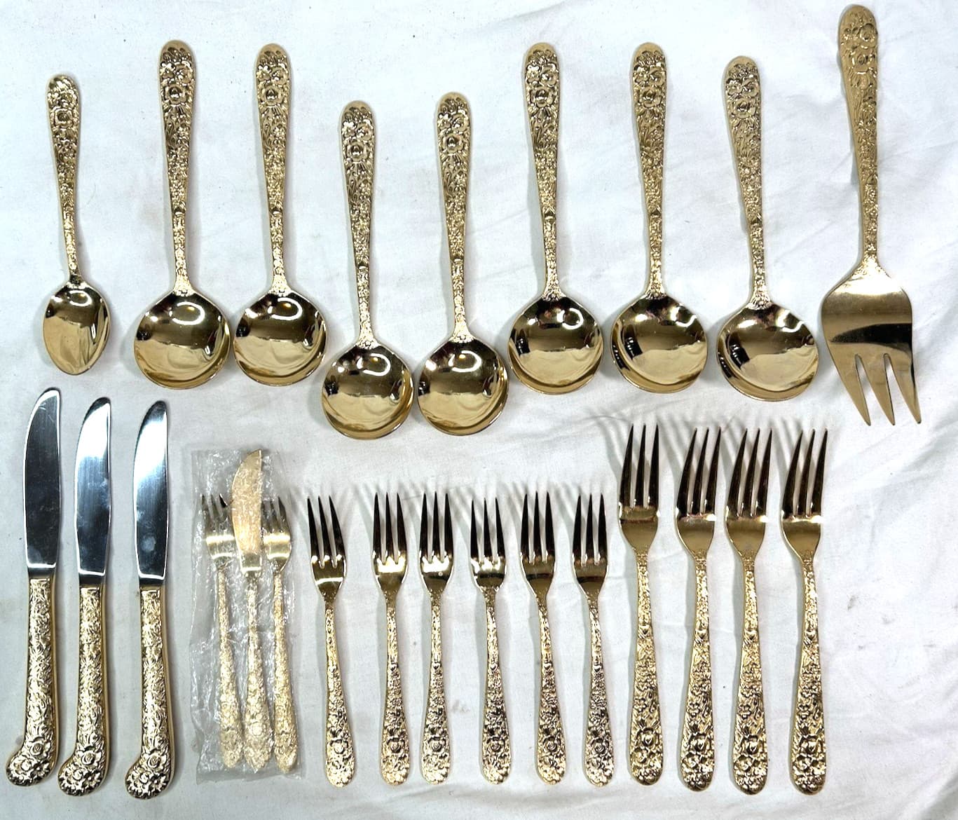 Towle Supreme Stainless Gold Electroplate Flora. Flatware 25 Pc  Vintage Japan 2