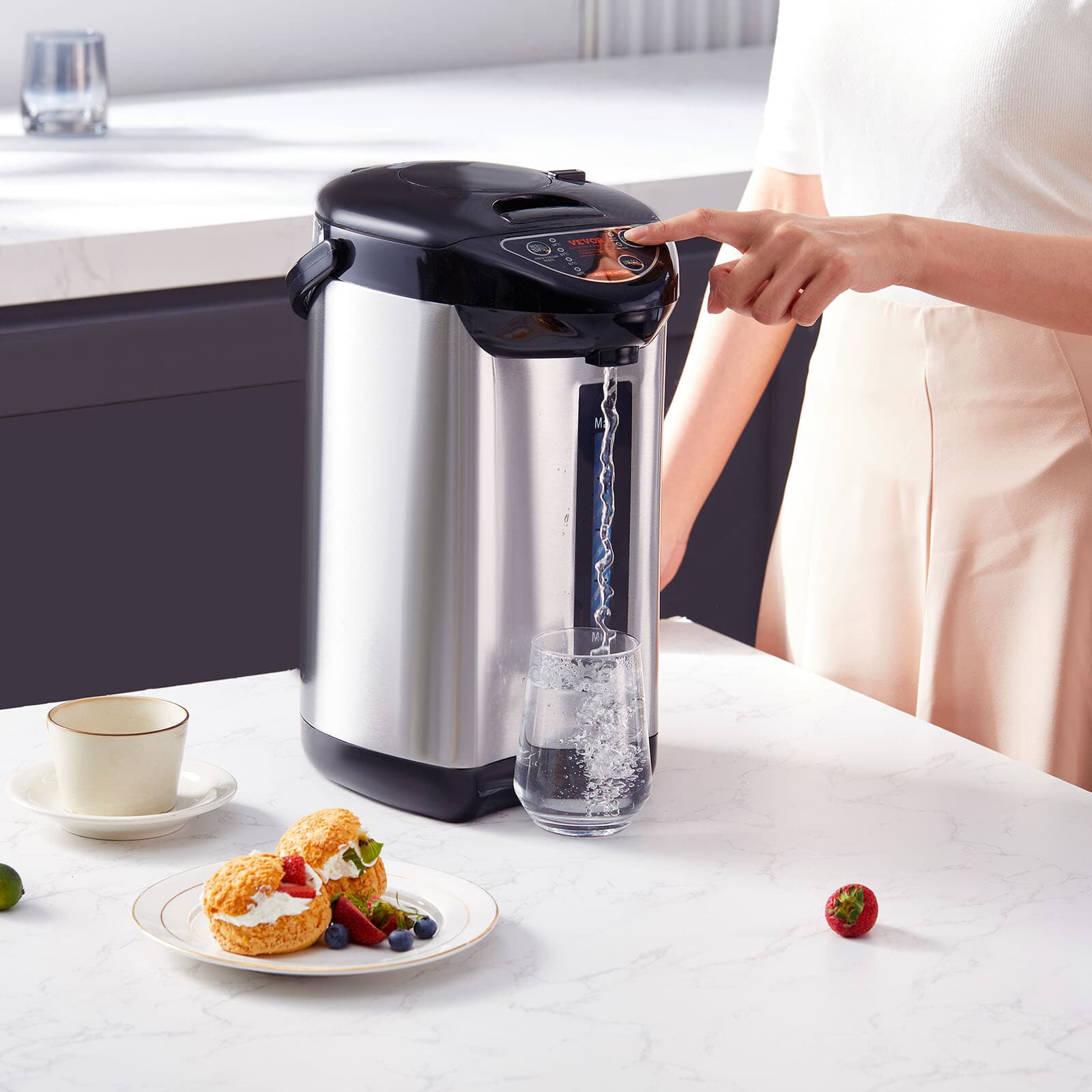 Water heater, adjustable 4-temperature water heater and heater 4L/135 oz, New 5