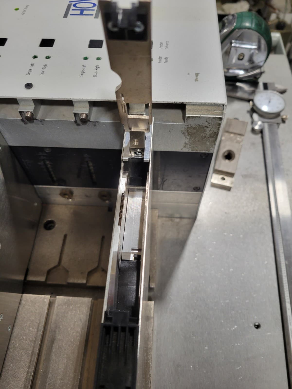 Universal Instruments ion SL12/16 Feeder 52595902 (52595904) 5